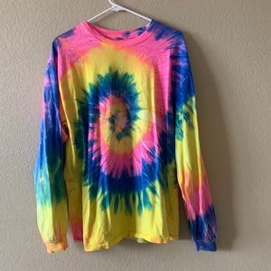 Tie-dye long sleeve
